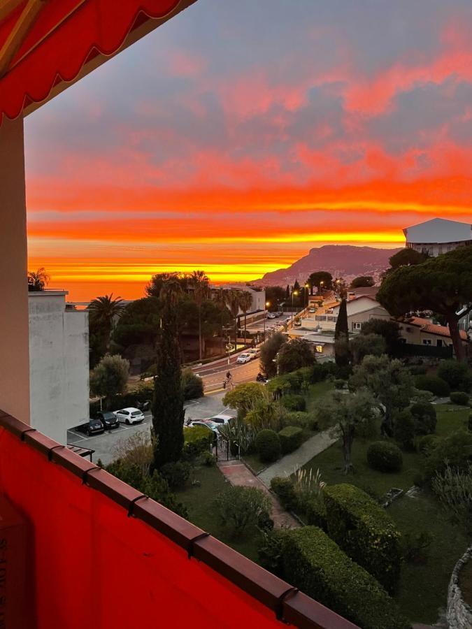 Charmant 2 Pieces Vue Sur Mer Et Monte-Carlo A Roquebrune Cap Martin Ngoại thất bức ảnh