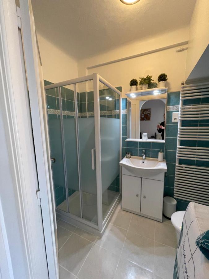 Charmant 2 Pieces Vue Sur Mer Et Monte-Carlo A Roquebrune Cap Martin Ngoại thất bức ảnh
